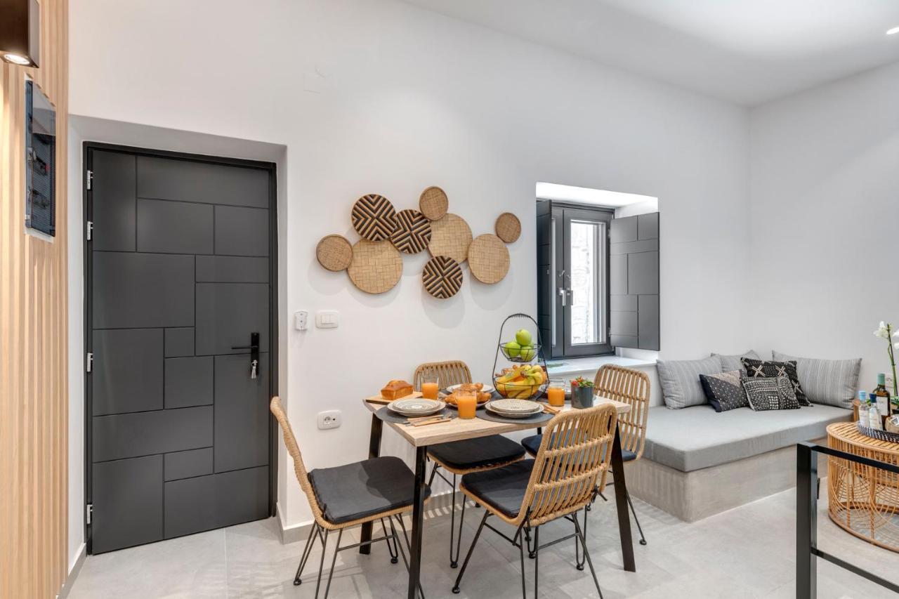 Syrose Suites แอร์มูโปลี ภายนอก รูปภาพ